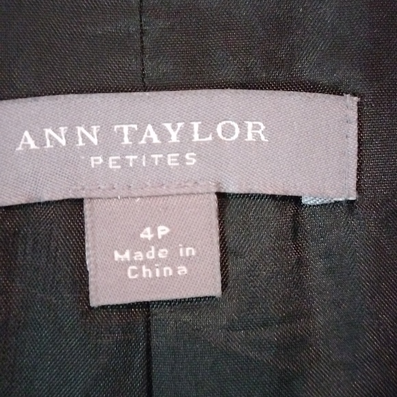Ann Taylor blazer - Picture 3 of 4